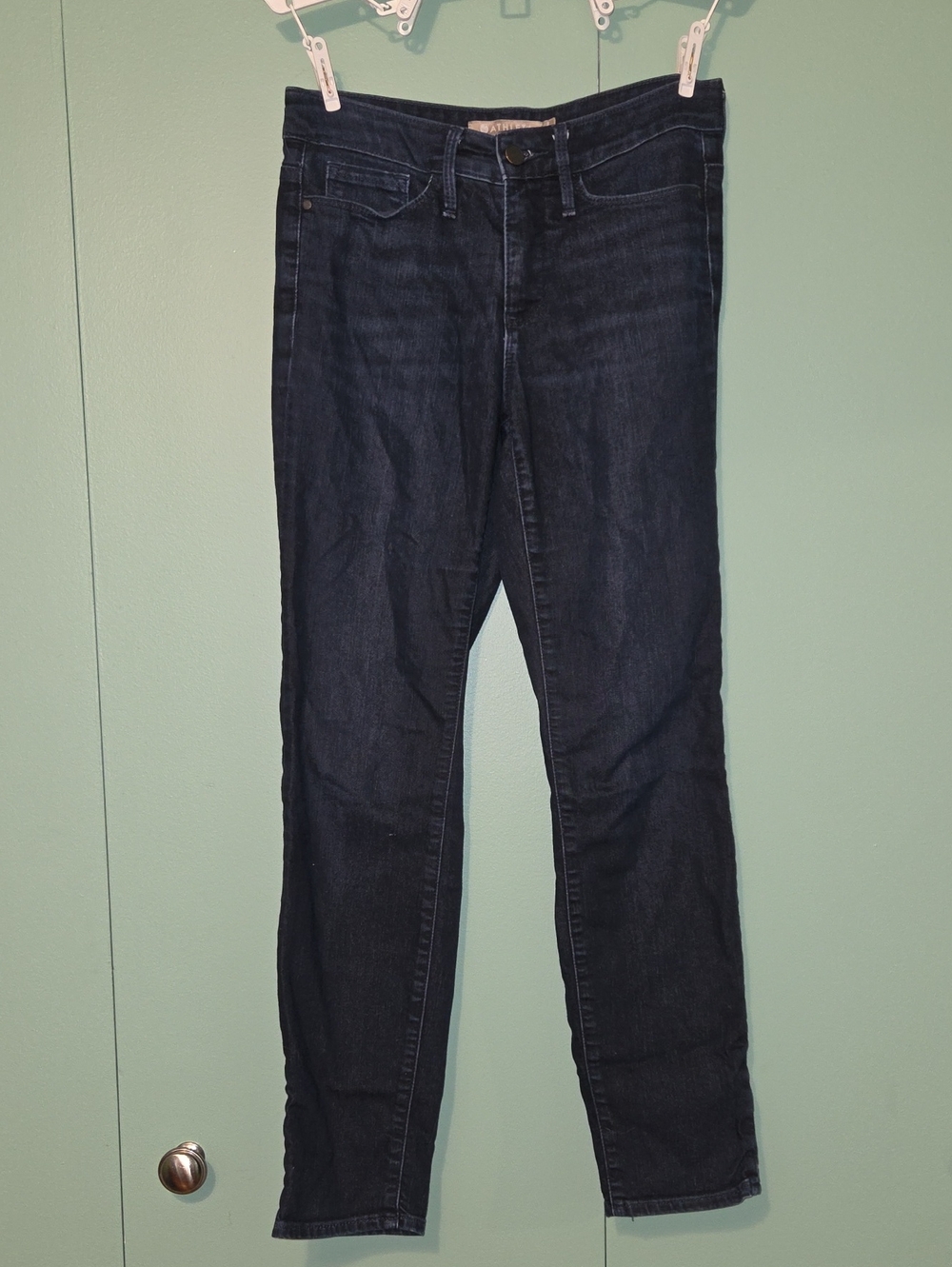 Athleta Sculptek Skinny Straight Dark Wash Jean Size 2